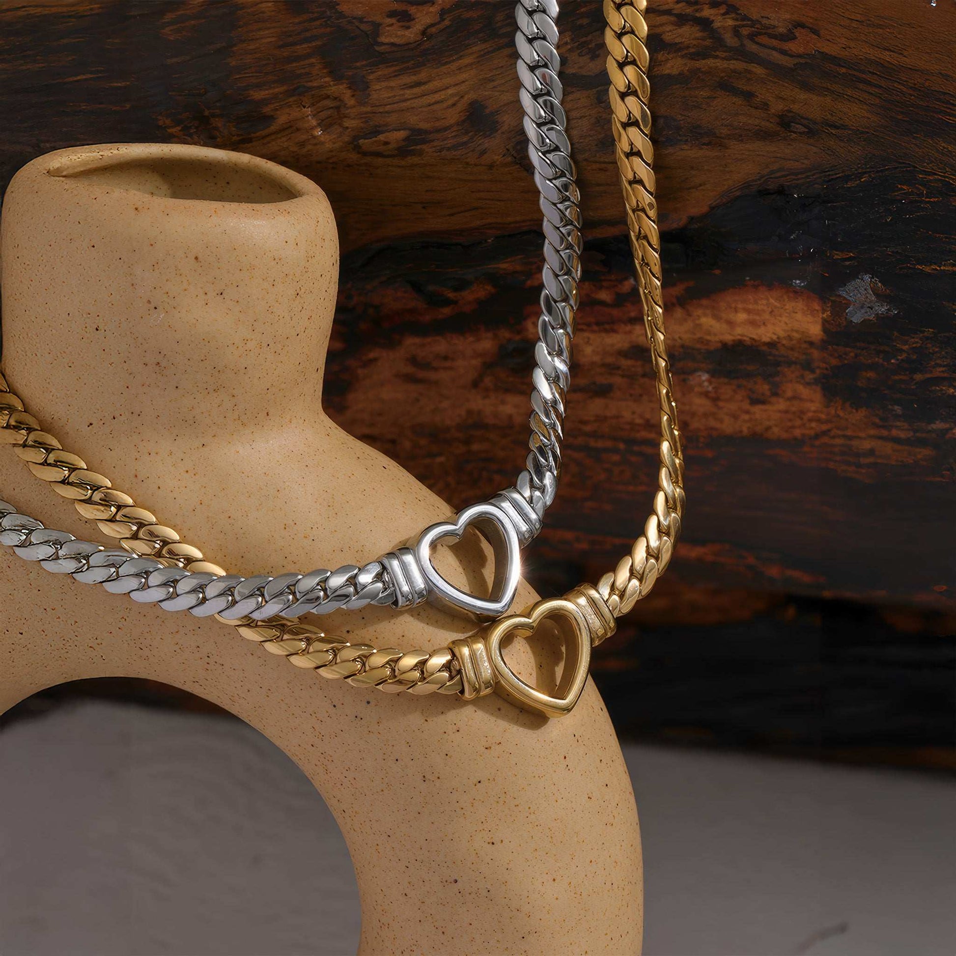 AMORE Heart Link Necklace - Gold - Back View - Ohh Glam