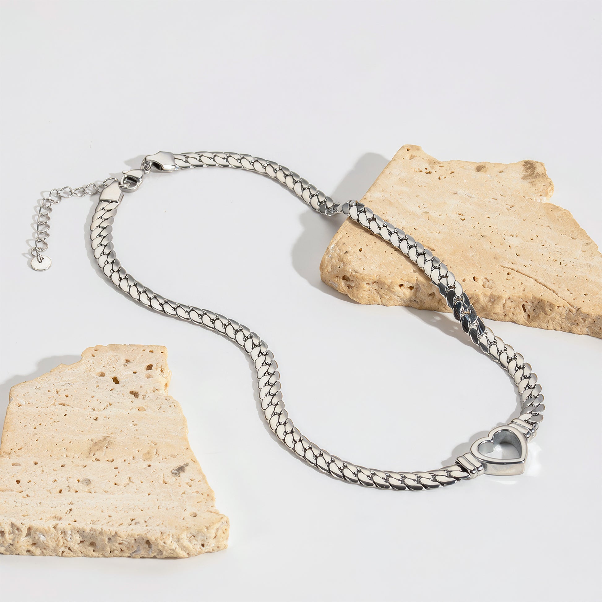 AMORE Heart Link Necklace - Gold - Additional View - Ohh Glam