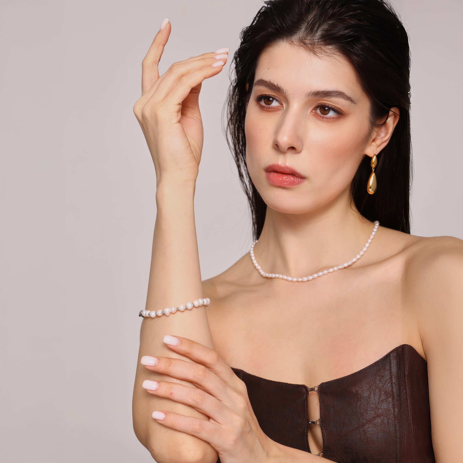 ARIA Pearl Wave Bracelet - Ohh Glam