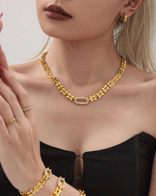 AVALON Crystal Link Necklace - Ohh Glam