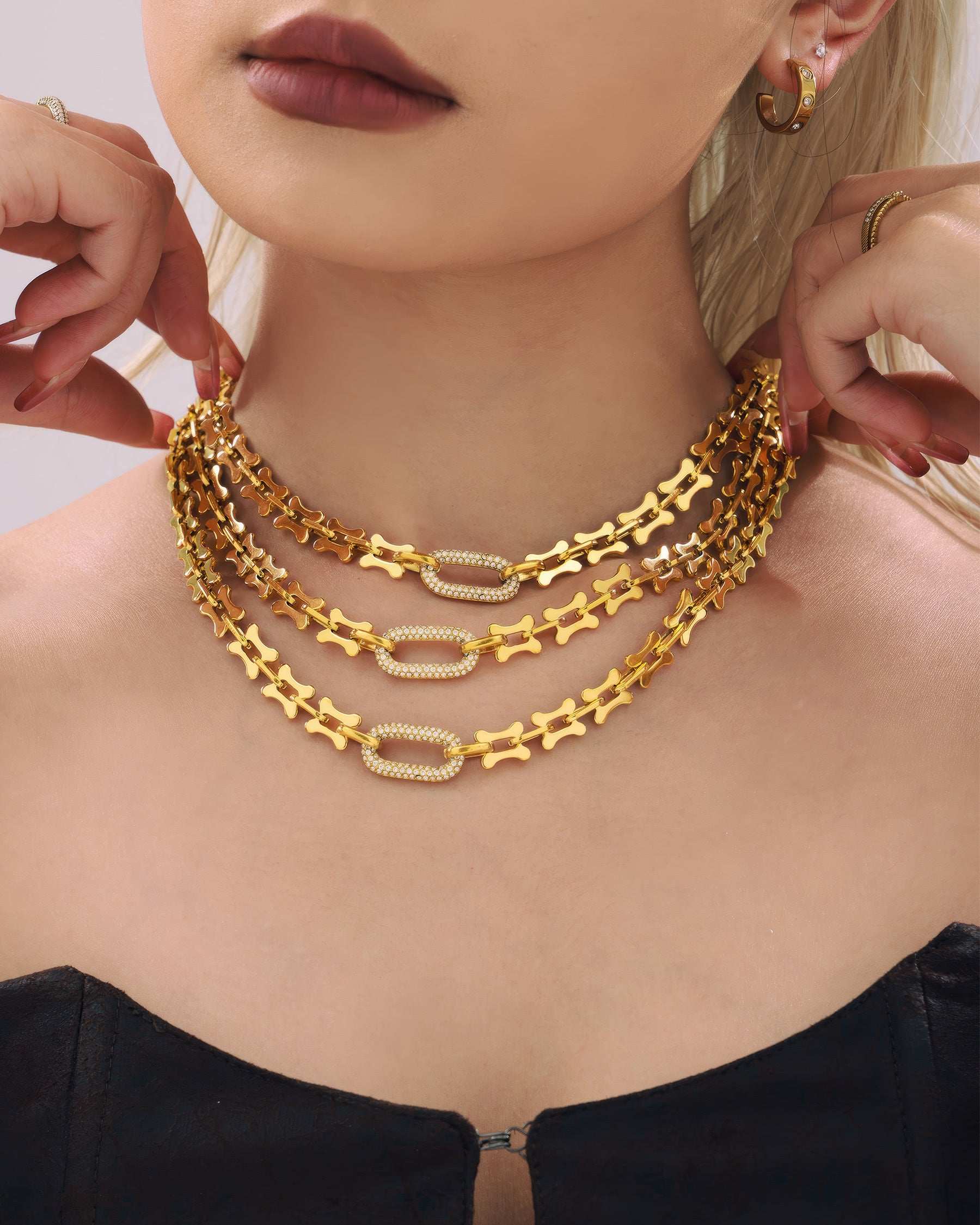 AVALON Crystal Link Necklace - Gold - Additional View - Ohh Glam
