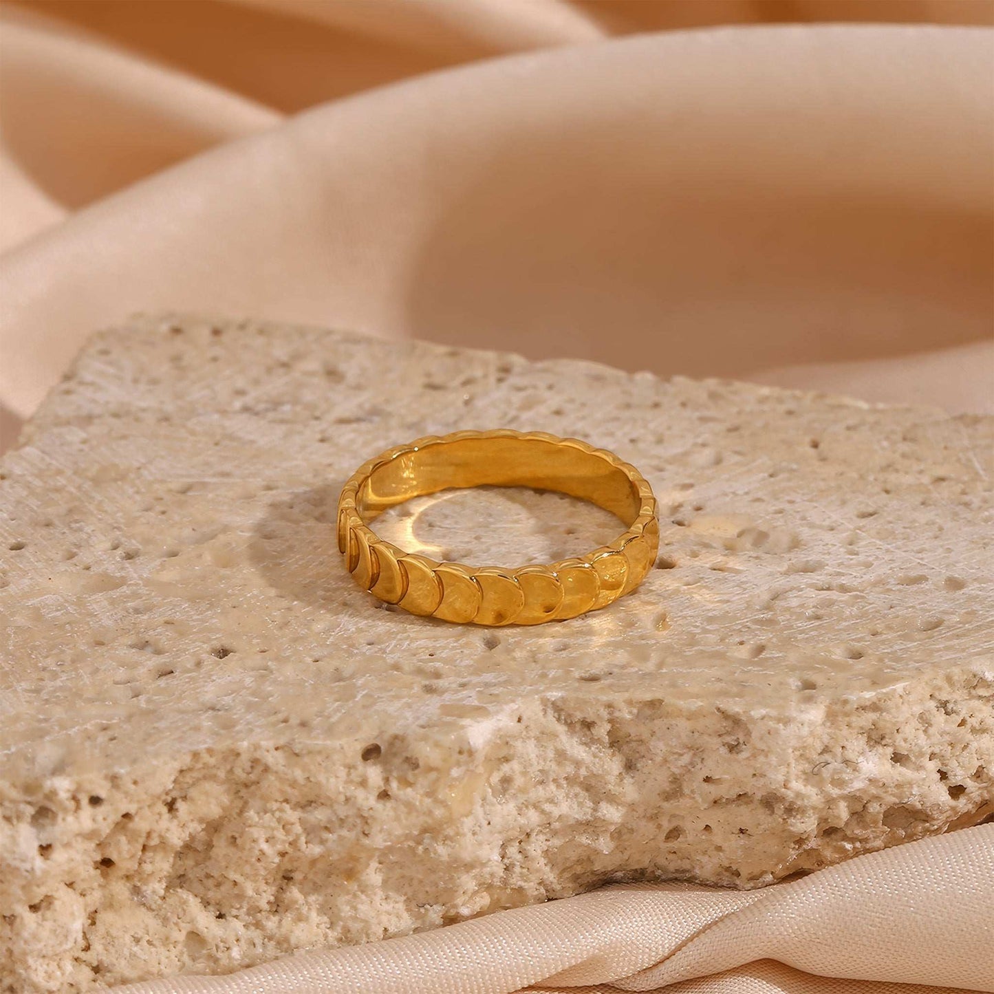 Fish Scale Band Ring - Gold - Additional View - Ohh Glam