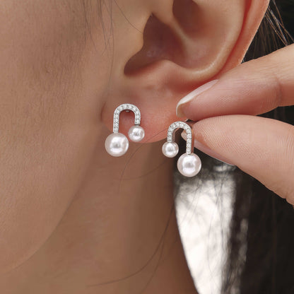 LIORA Pearl Arc Set - Gold - Detail View - Ohh Glam