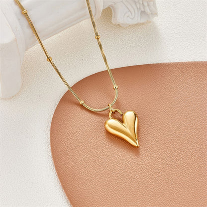Modern Heart Pendant - Gold - Detail View - Ohh Glam