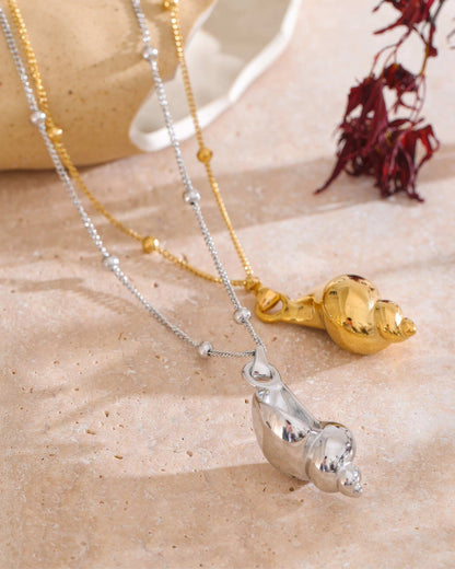 OCEANA Shell Pendant Necklace - Gold - Back View - Ohh Glam