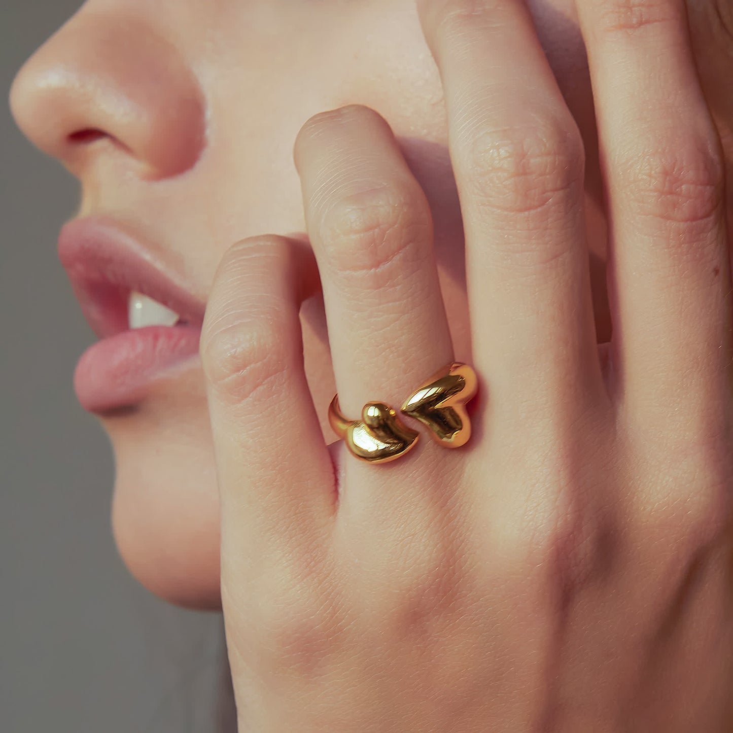 SPLIT Heart Ring - Gold - Adjustable - Detail View - Ohh Glam
