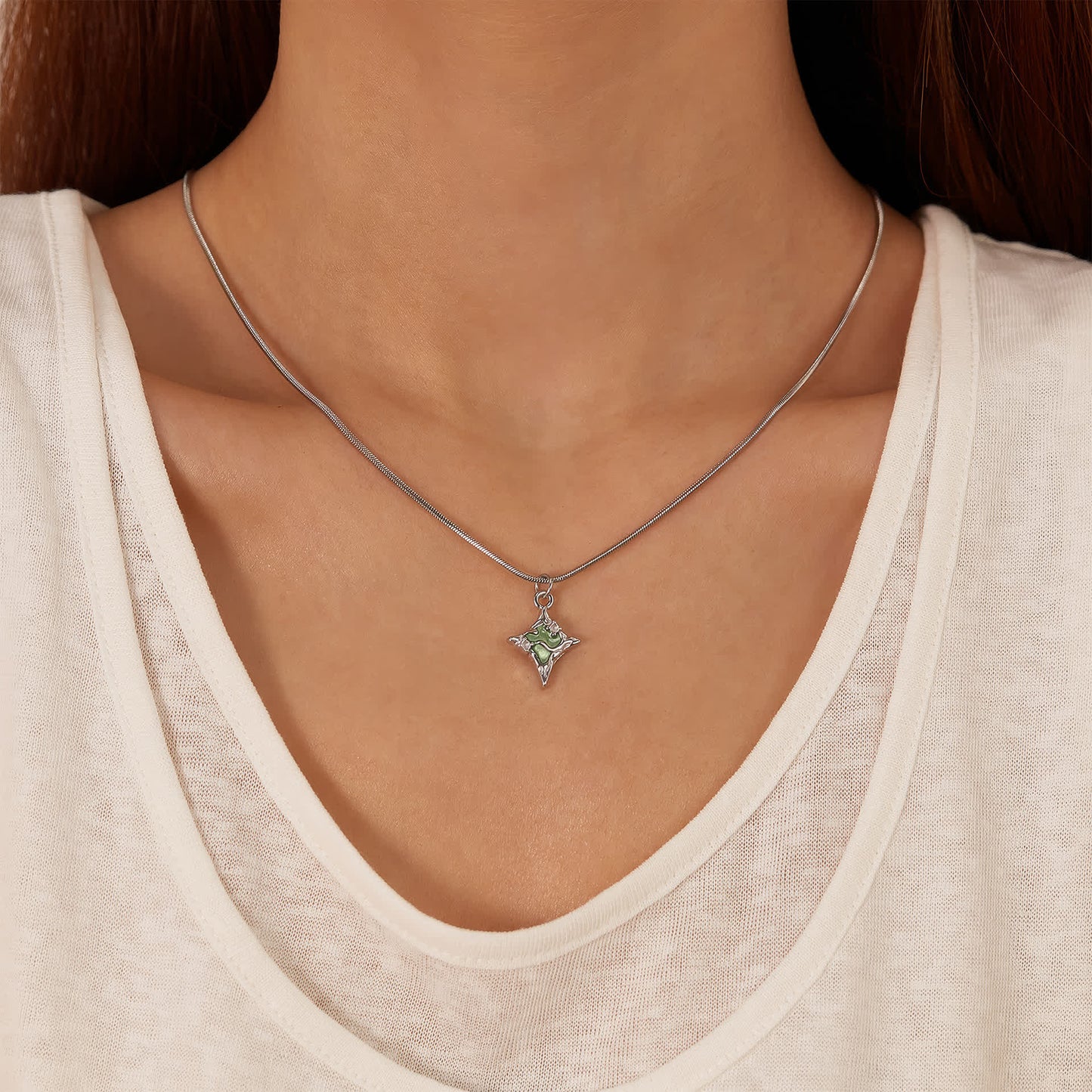 STARLIGHT Crystal Necklace - Silver - Detail View - Ohh Glam