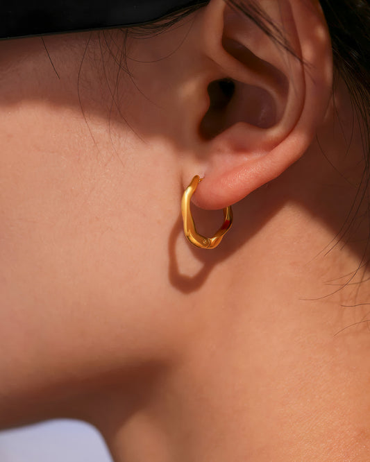 WAVE Huggie Hoop Earrings - Ohh Glam