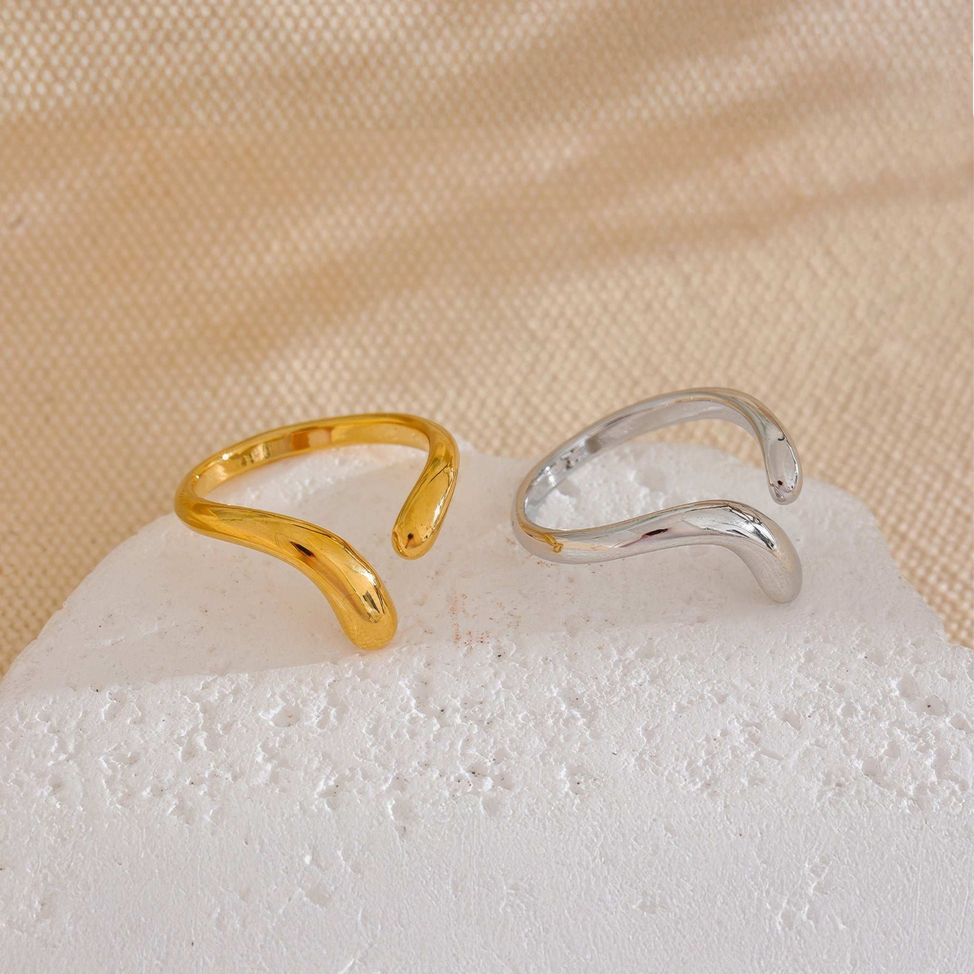 Wave Open Ring - Gold - Detail View - Ohh Glam