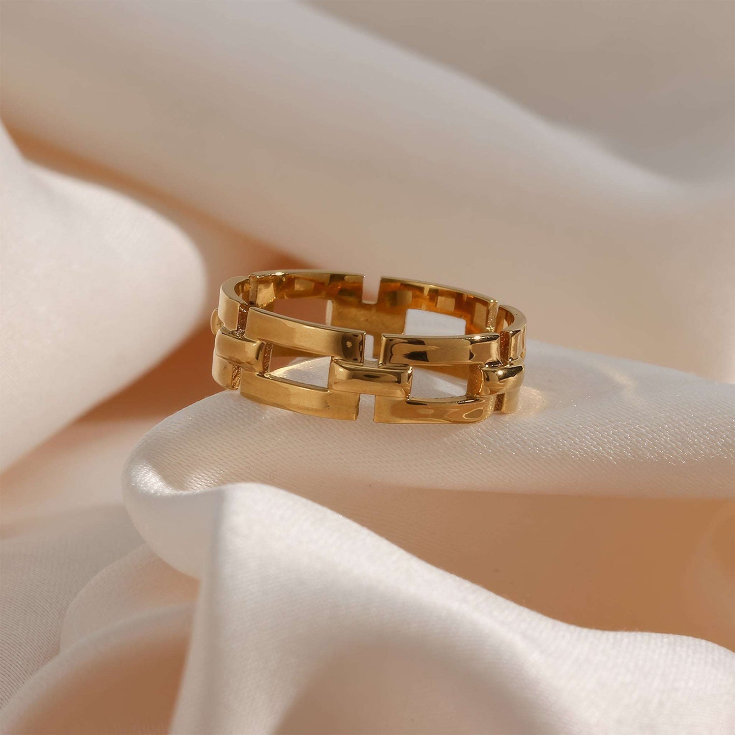 Square Chain Link Ring - Gold - Additional View - Ohh Glam