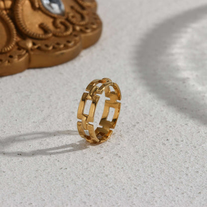 Square Chain Link Ring - Gold - Back View - Ohh Glam