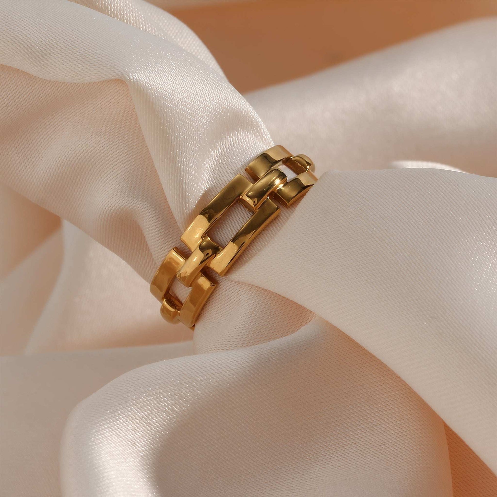 Square Chain Link Ring - Gold - Additional View - Ohh Glam